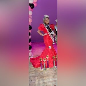 Sherri Hill size 8 pageant dress